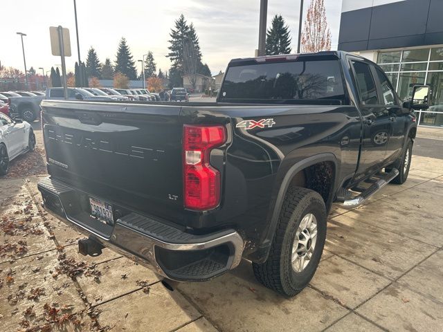 2020 Chevrolet Silverado 2500HD LT photo 3