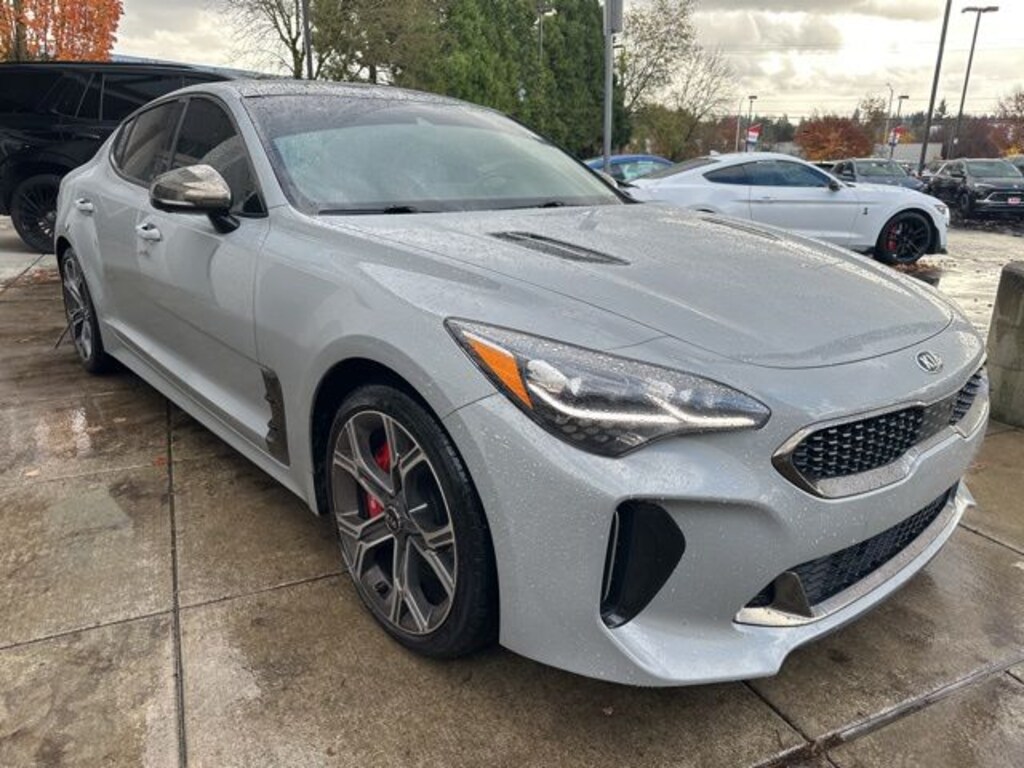 Used 2018 Kia Stinger GT2 Sedan