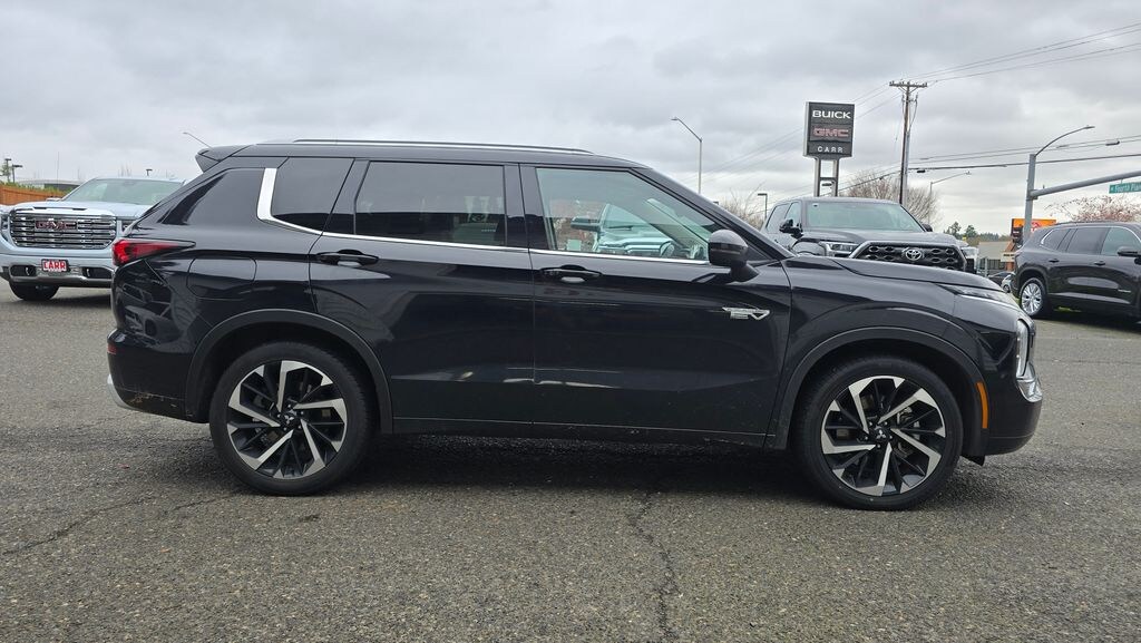 Used 2024 Mitsubishi Outlander Phev SEL SUV