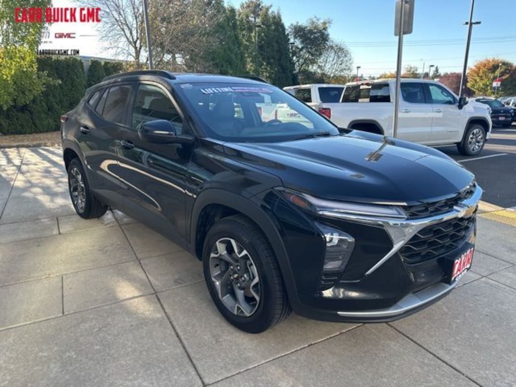 Used 2024 Chevrolet Trax LT SUV