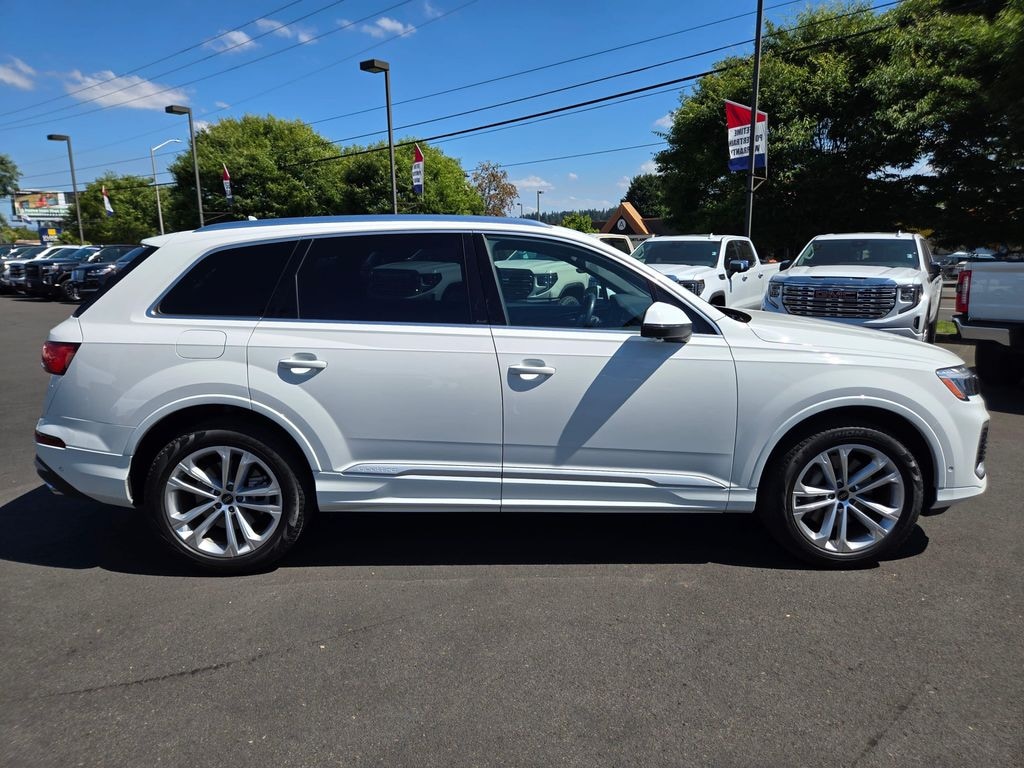 Used 2025 Audi Q7 55 Premium Plus SUV