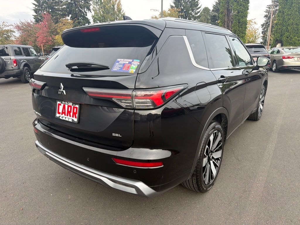 Used 2025 Mitsubishi Outlander SEL SUV