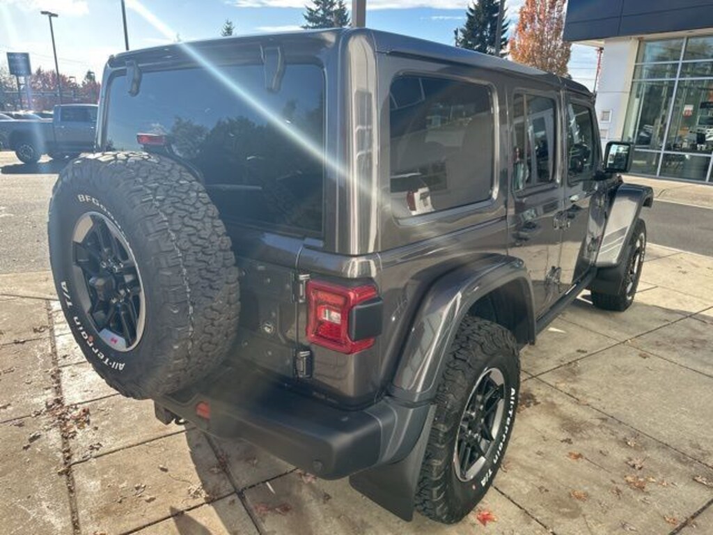 Used 2021 Jeep Wrangler Unlimited Rubicon SUV