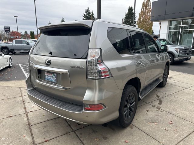 2023 Lexus GX 460 Premium photo 3
