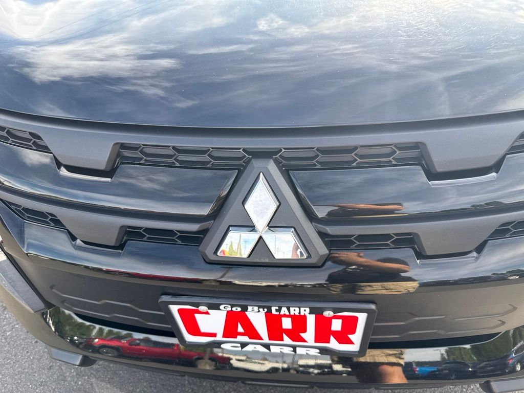 Used 2025 Mitsubishi Outlander Sport 2.0 LE SUV