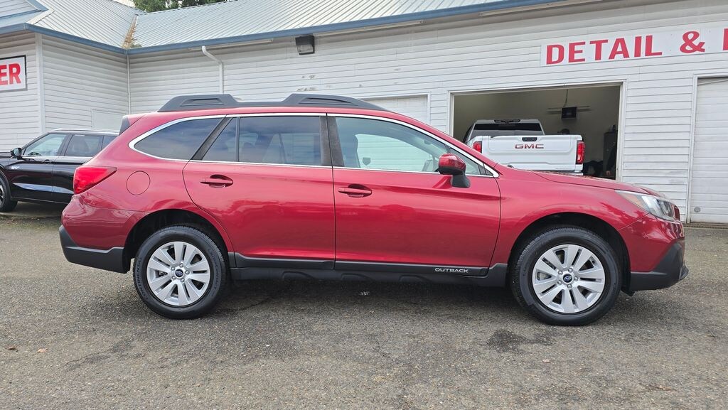 Used 2019 Subaru Outback 2.5i Premium SUV