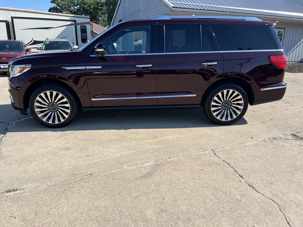 Used 2019 Lincoln Navigator For Sale at Carriker's Auto Outlet VIN