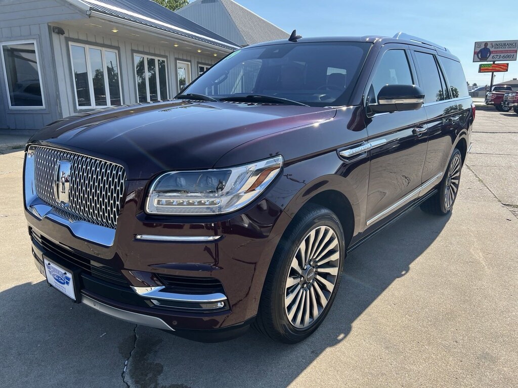 Used 2019 Lincoln Navigator For Sale at Carriker's Auto Outlet VIN