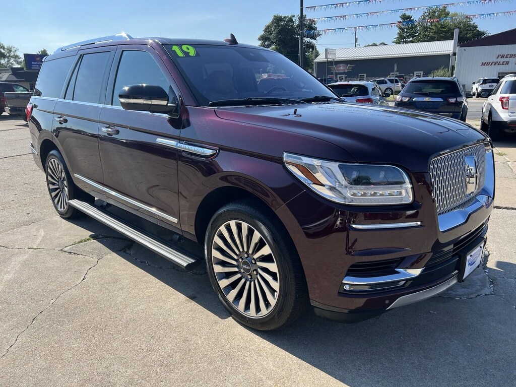 Used 2019 Lincoln Navigator For Sale at Carriker's Auto Outlet VIN