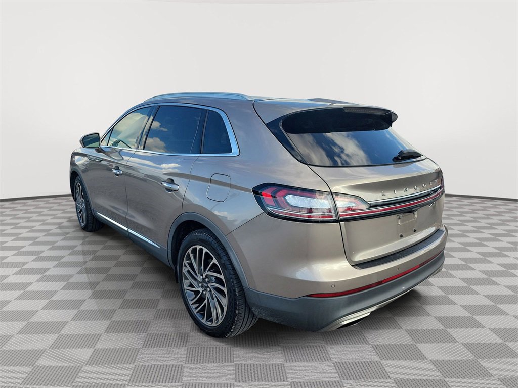 2019 Lincoln Nautilus Reserve photo 3
