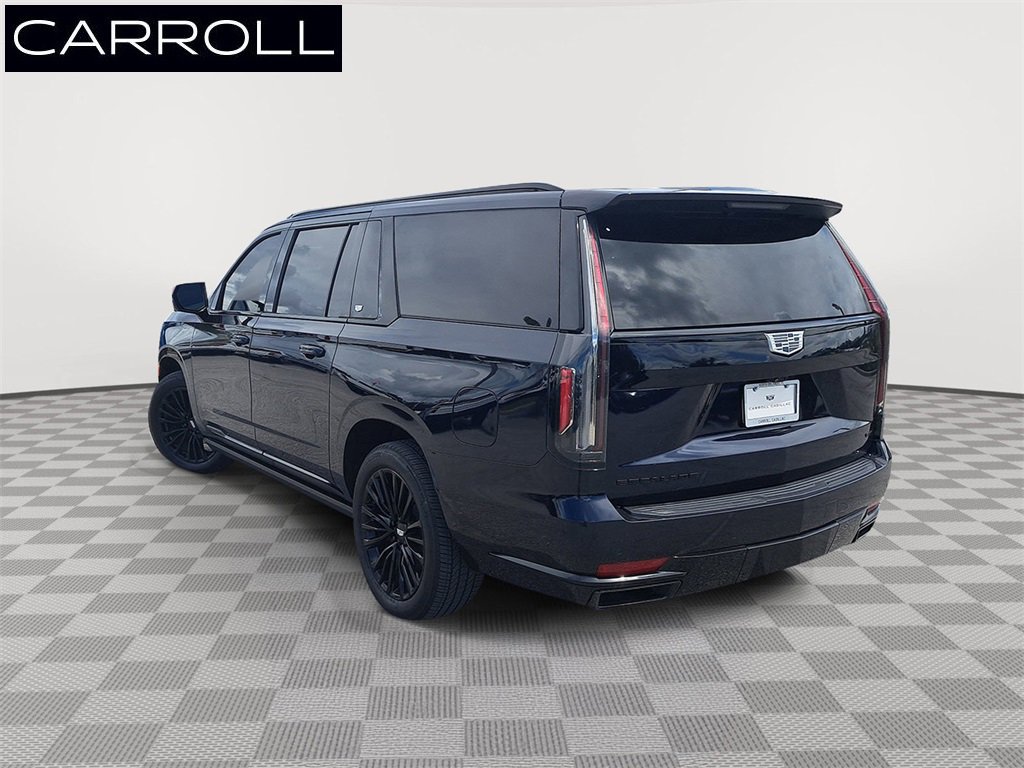 2024 Cadillac Escalade ESV Sport Platinum photo 3