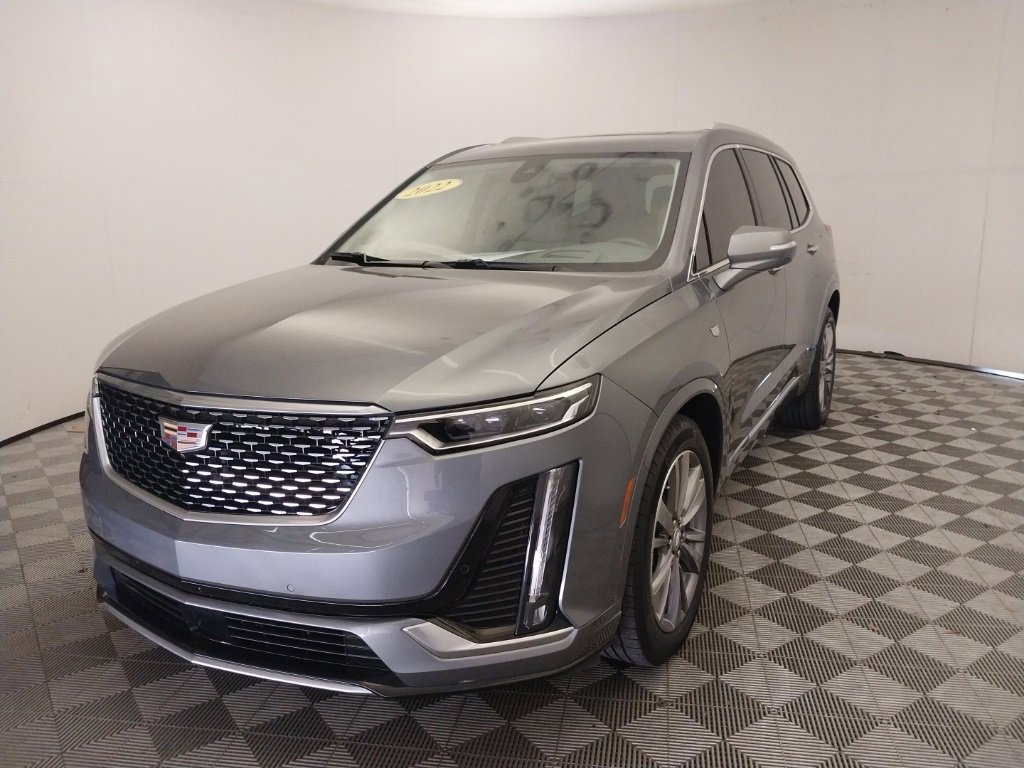 2022 Cadillac XT6 Premium Luxury photo 2