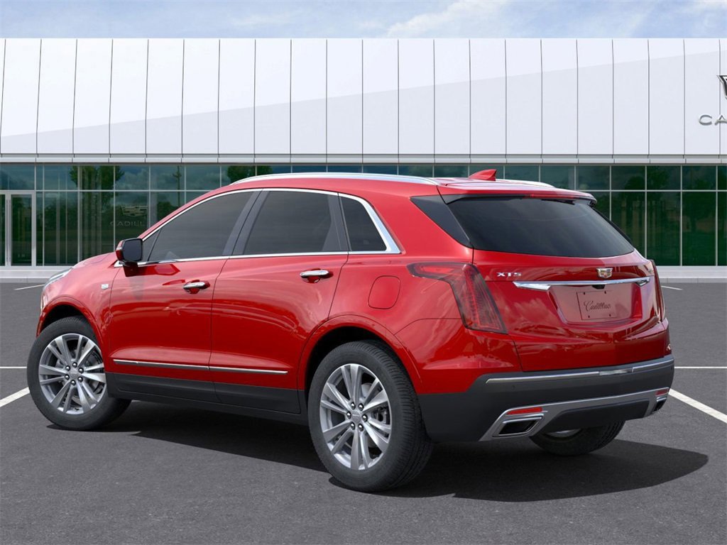 2025 Cadillac XT5 Premium Luxury photo 3