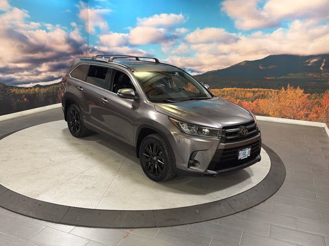 Used 2019 Toyota Highlander SE SUV