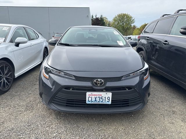 2024 Toyota Corolla LE photo 2
