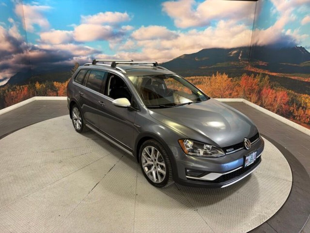 Used 2017 Volkswagen Golf Alltrack TSI SEL Wagon