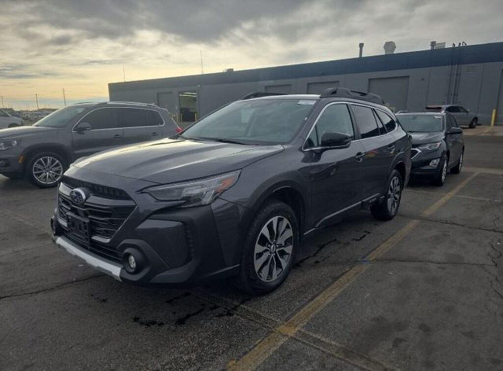 Used 2024 Subaru Outback Limited SUV