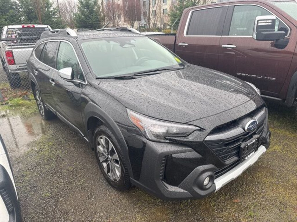 Used 2025 Subaru Outback Touring XT SUV