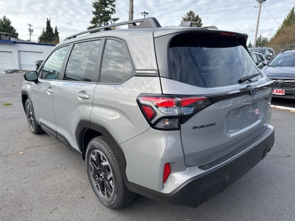 New 2025 Subaru Forester Premium SUV