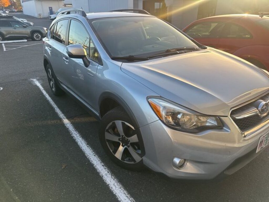 Used 2014 Subaru XV Crosstrek 2.0i Hybrid Touring SUV