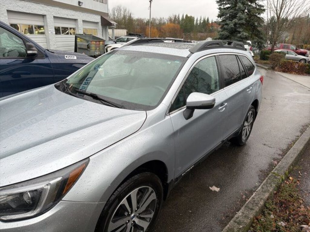 Used 2018 Subaru Outback 2.5i SUV