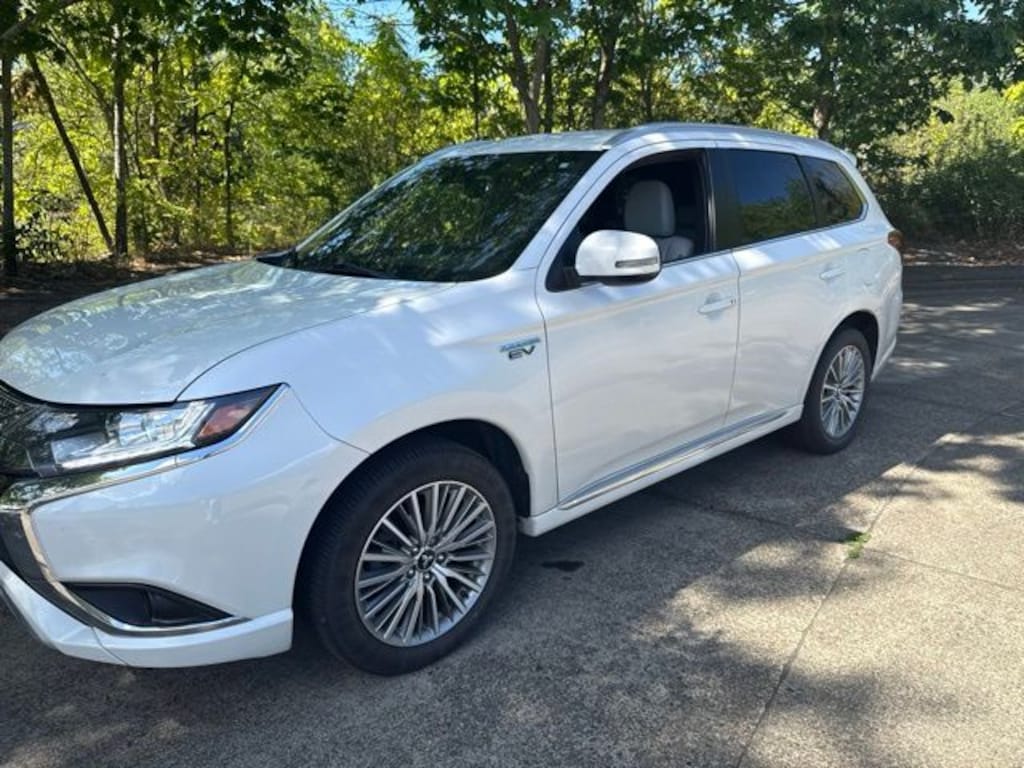 Used 2022 Mitsubishi Outlander Phev SEL SUV