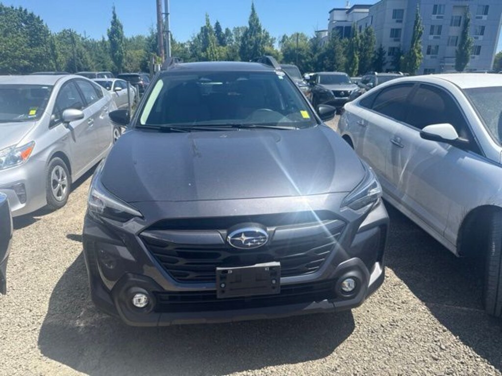 Used 2024 Subaru Outback Premium SUV