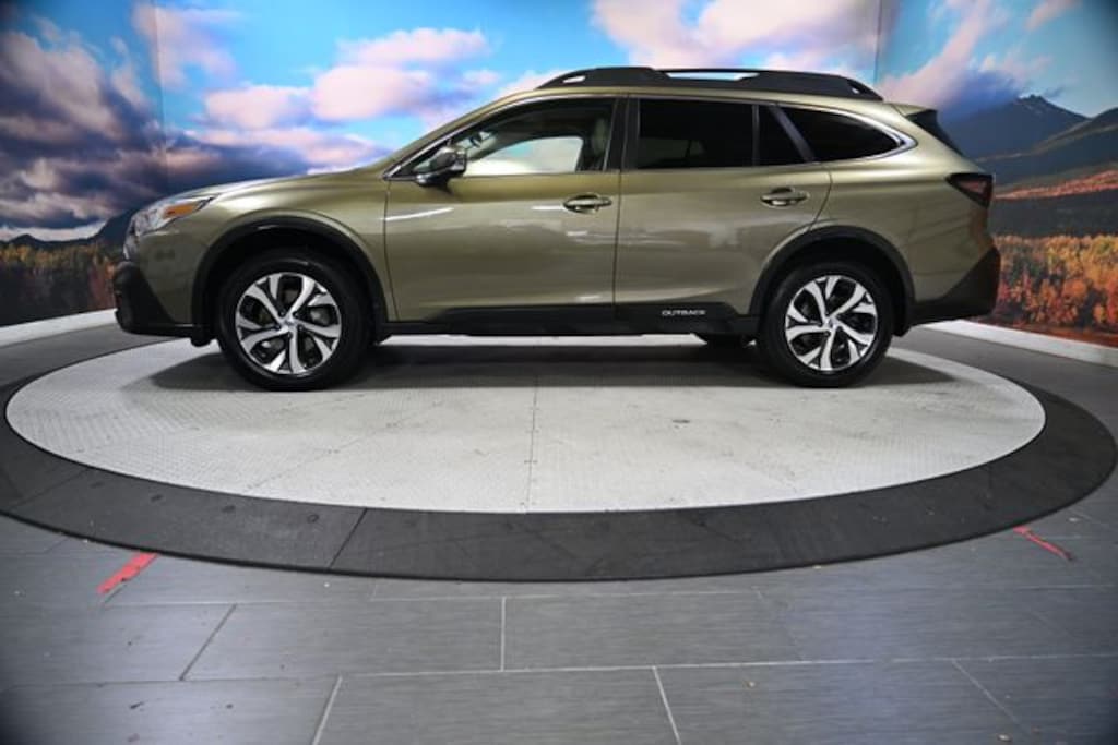 Used 2022 Subaru Outback Limited XT SUV