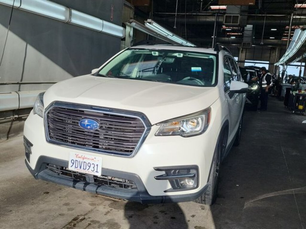 Used 2022 Subaru Ascent Limited SUV