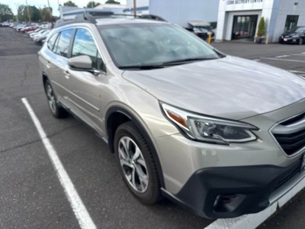 Used 2020 Subaru Outback Limited SUV