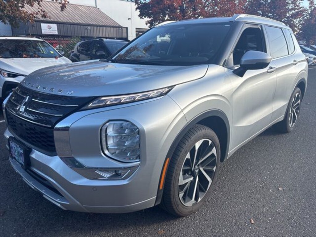 Used 2022 Mitsubishi Outlander SEL SUV