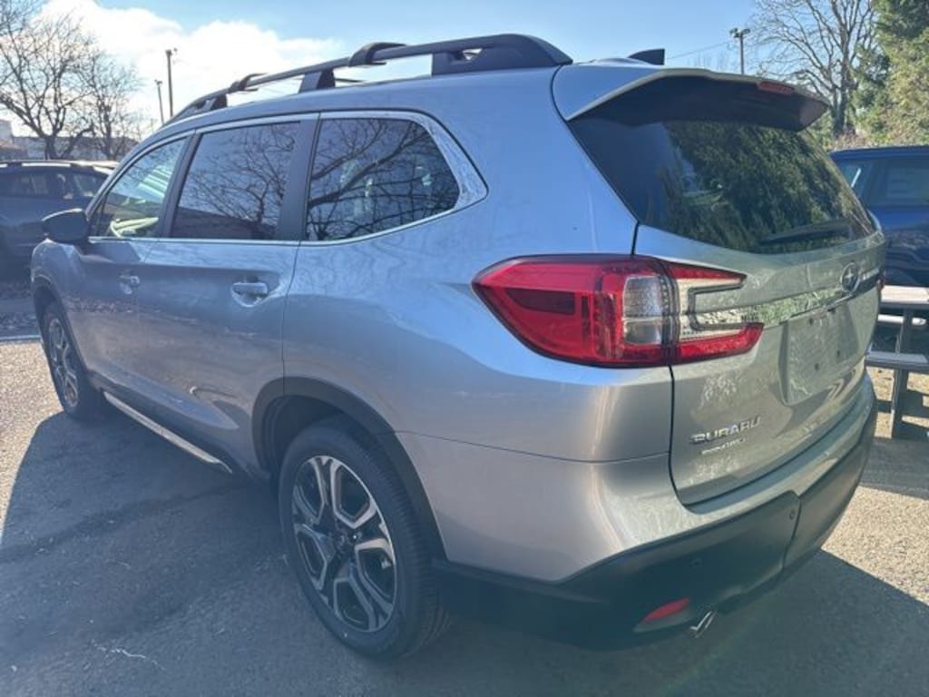 New 2025 Subaru Ascent Limited 7-Passenger SUV