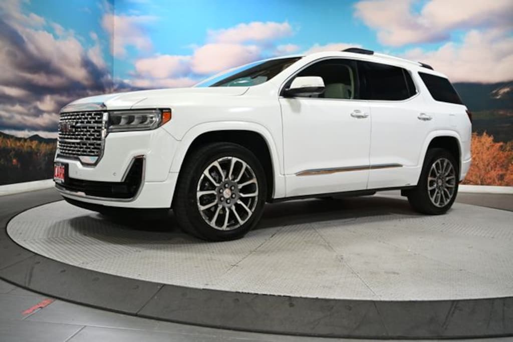 Used 2023 GMC Acadia Denali SUV