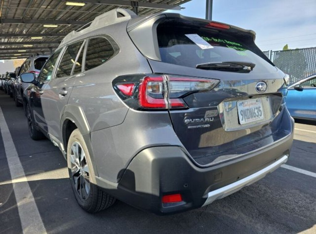 Used 2024 Subaru Outback Limited SUV