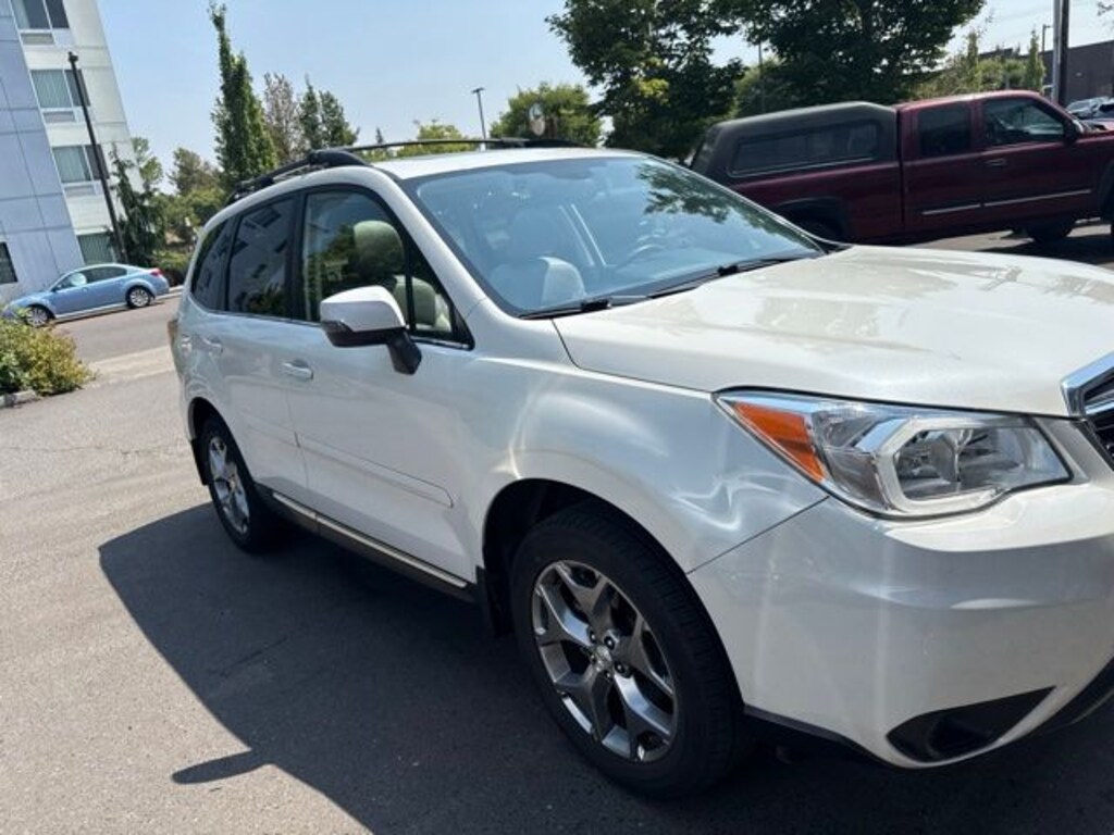 Used 2016 Subaru Forester 2.5i Touring SUV
