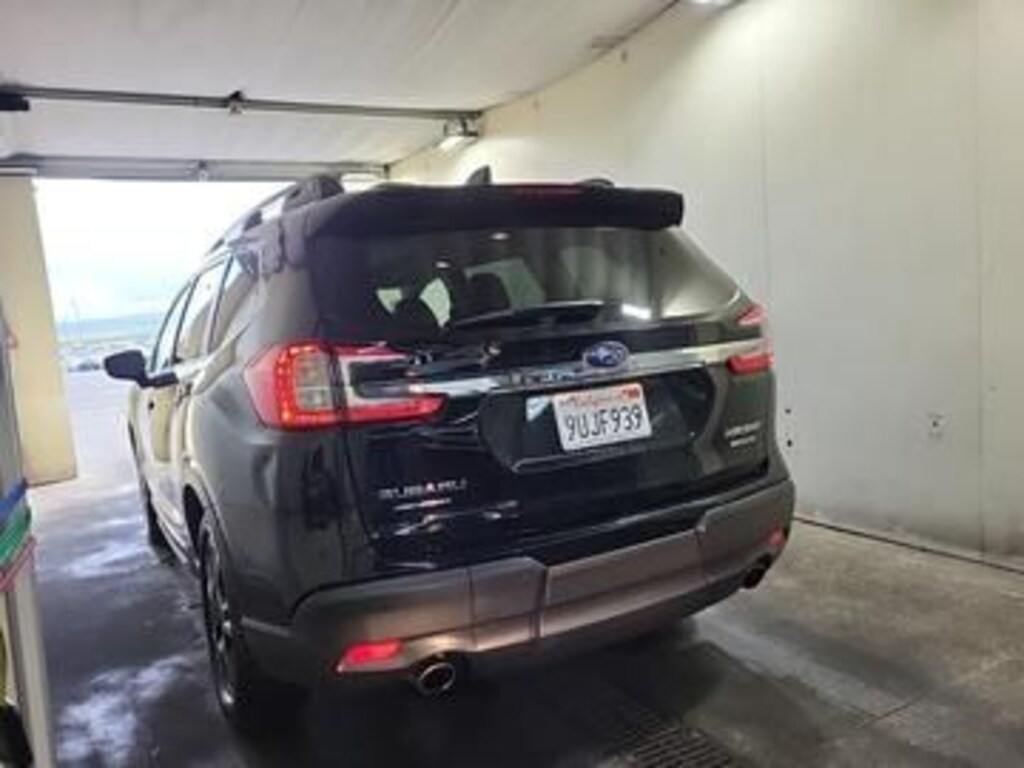 Used 2024 Subaru Ascent Limited SUV