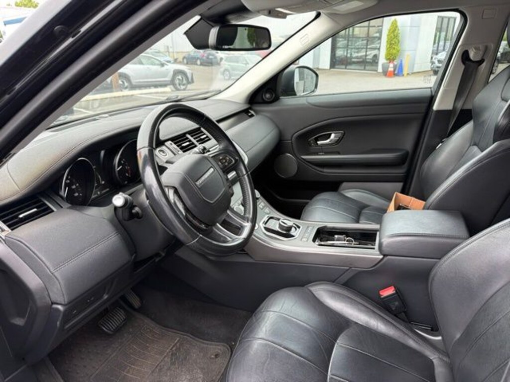Used 2018 Land Rover Range Rover Evoque SE SUV
