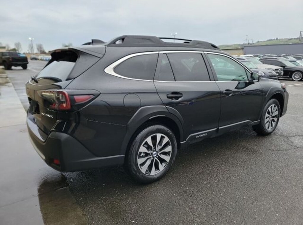 Used 2024 Subaru Outback Limited SUV