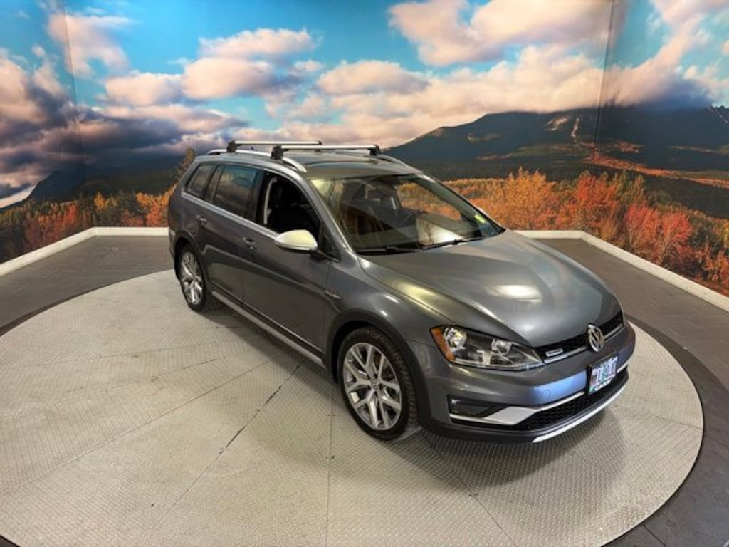 Used 2017 Volkswagen Golf Alltrack TSI SEL Wagon