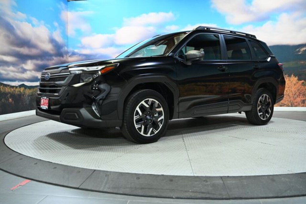 Used 2025 Subaru Forester Premium SUV