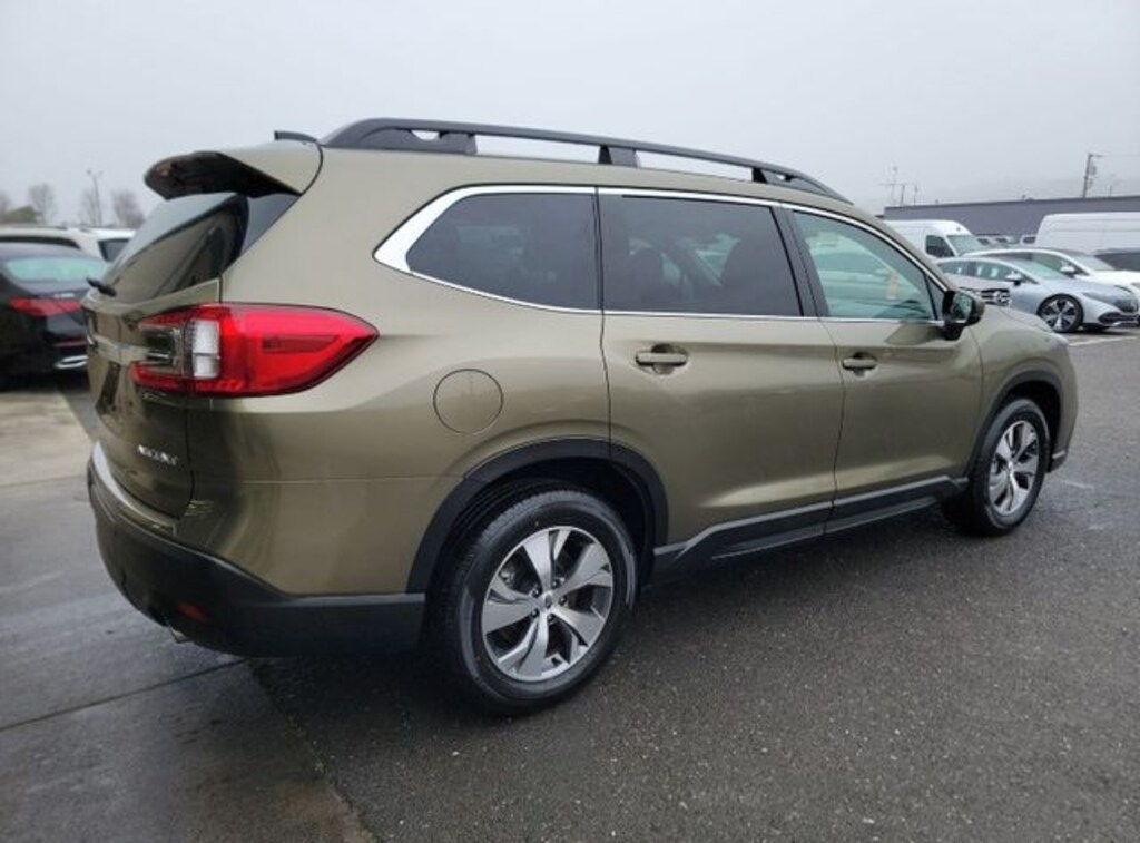 Used 2024 Subaru Ascent Premium SUV
