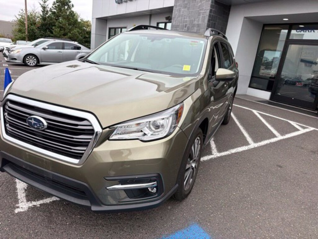 Used 2022 Subaru Ascent Limited SUV