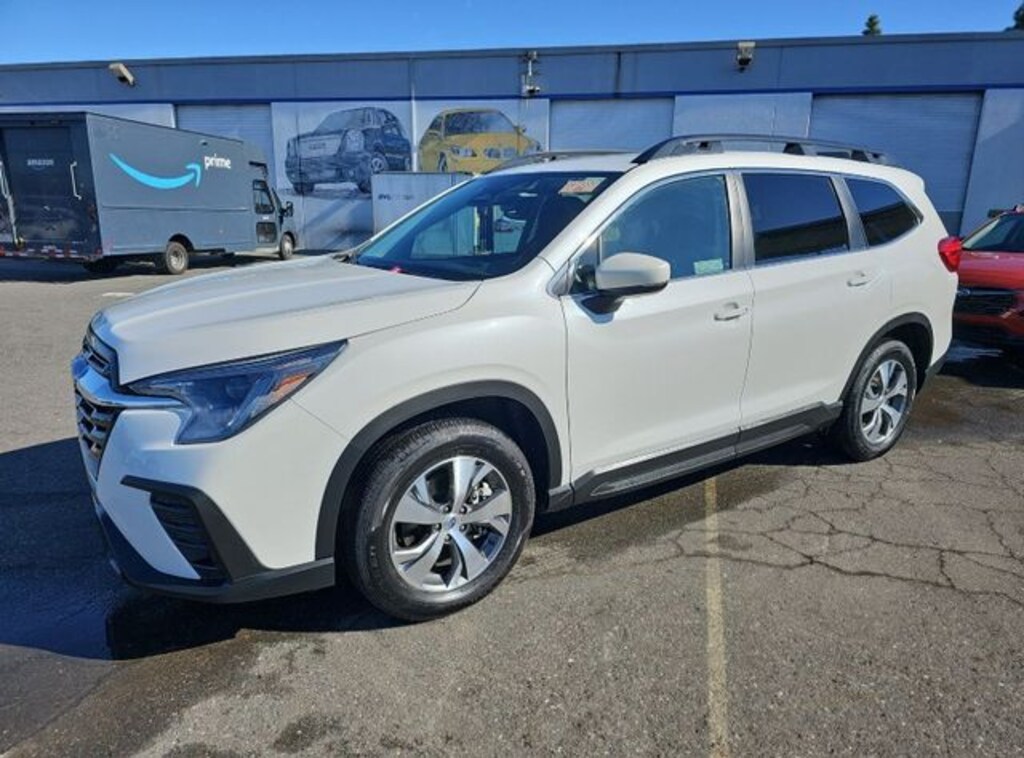 Used 2024 Subaru Ascent Premium SUV