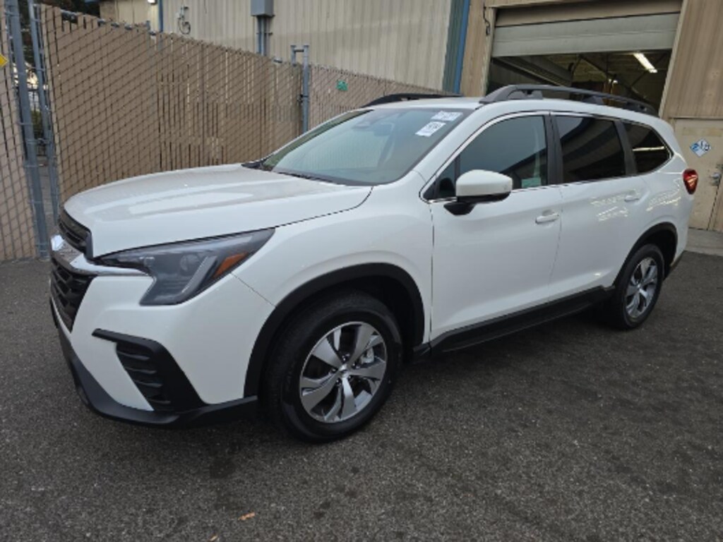 Used 2024 Subaru Ascent Premium SUV
