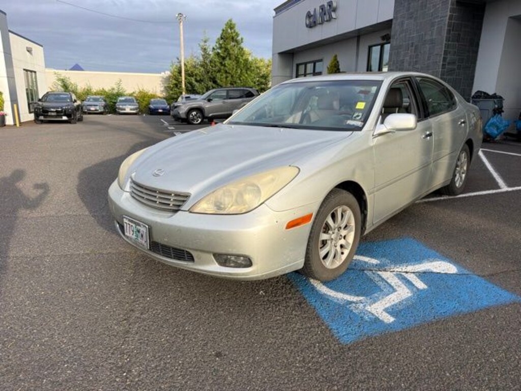 Used 2004 Lexus ES 330 Sedan