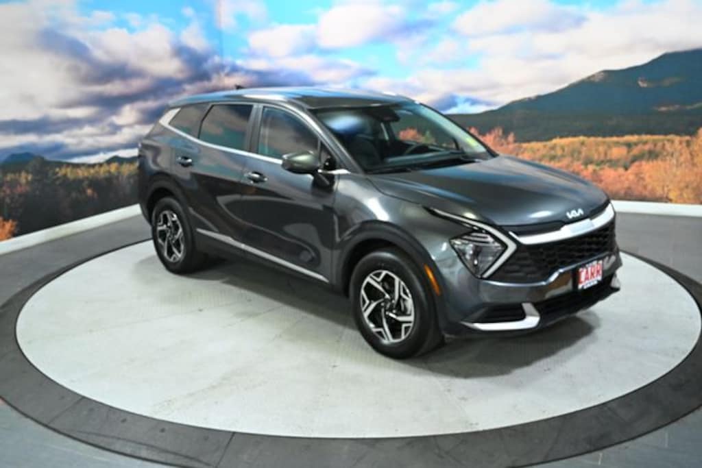 Used 2024 Kia Sportage LX SUV