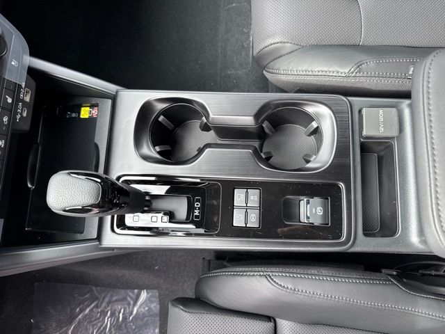 2026 Subaru Outback Touring XT - Photo 14