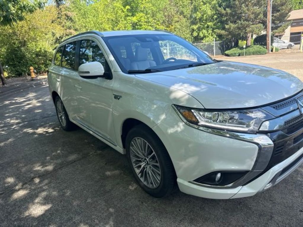 Used 2022 Mitsubishi Outlander Phev SEL SUV