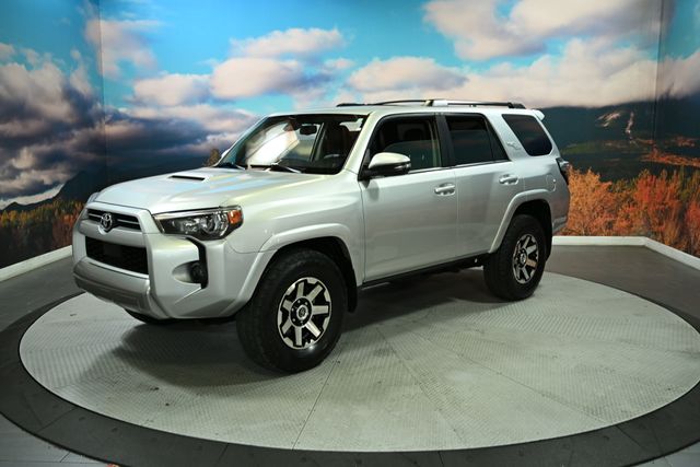 2021 Toyota 4Runner TRD Off-Road Premium photo 2