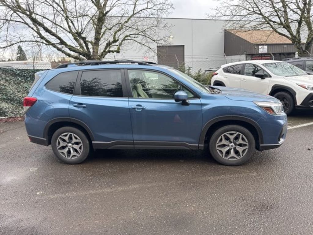 Used 2021 Subaru Forester Premium SUV